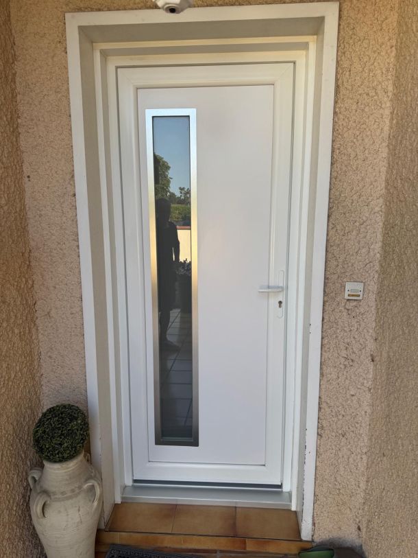 porte d'entrée en pvc Lavelanet